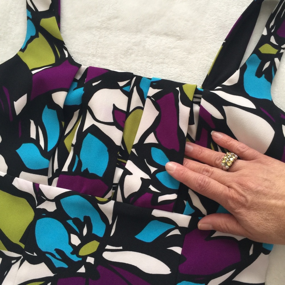Spaghetti-Strap Pattern Bodycon Dress - Picture 2 of 3